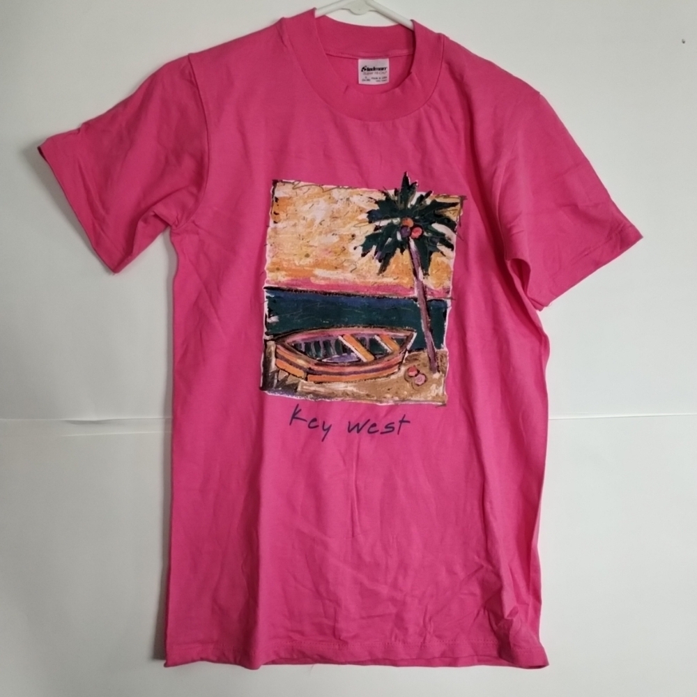 Pink Vintage Key West T-Shirt Beack Palm Trees Stedman Small Metallic